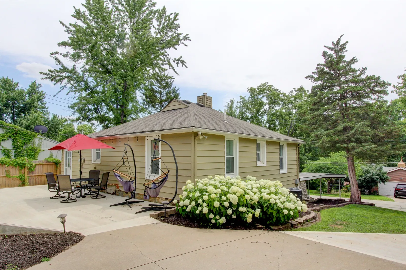 61 H Street, Lake Lotawana, MO 64086: photo 4 of 35